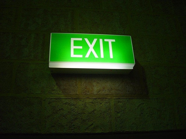 exit-sign-green